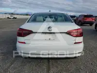 2017 Volkswagen Passat фото