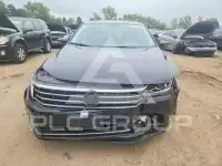 2017 Volkswagen Passat фото