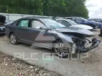 2017 Volkswagen Passat фото