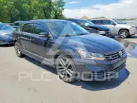 2017 Volkswagen Passat фото