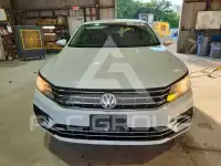 2017 Volkswagen Passat фото