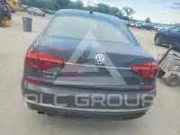 2017 Volkswagen Passat фото
