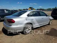 2017 Volkswagen Passat photo