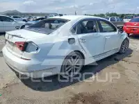 2017 Volkswagen Passat фото