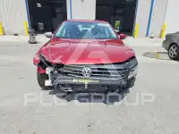 2017 Volkswagen Passat фото