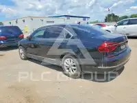 2017 Volkswagen Passat фото