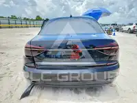 2017 Volkswagen Passat photo