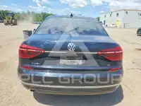 2017 Volkswagen Passat фото