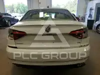 2017 Volkswagen Passat фото