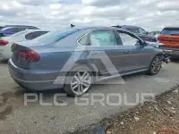 2017 Volkswagen Passat фото