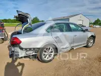 2017 Volkswagen Passat фото