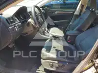 2017 Volkswagen Passat фото