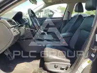 2017 Volkswagen Passat photo