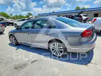 2017 Volkswagen Passat фото
