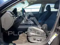 2017 Volkswagen Passat photo