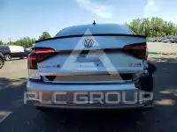 2017 Volkswagen Passat photo