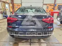 2017 Volkswagen Passat фото