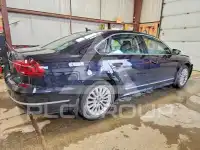 2017 Volkswagen Passat фото