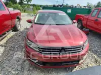 2017 Volkswagen Passat фото