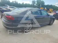 2017 Volkswagen Passat фото
