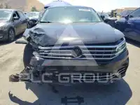 2017 Volkswagen Passat фото