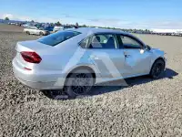 2017 Volkswagen Passat фото