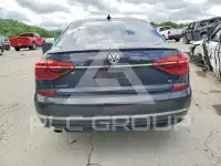 2017 Volkswagen Passat photo