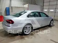 2017 Volkswagen Passat фото