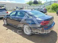 2017 Volkswagen Passat фото