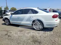 2017 Volkswagen Passat фото