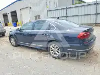 2017 Volkswagen Passat фото