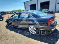 2017 Volkswagen Passat фото