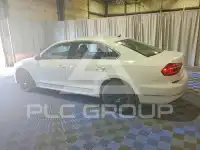 2017 Volkswagen Passat photo