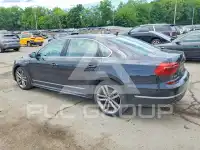 2017 Volkswagen Passat фото