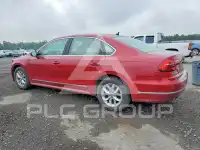 2017 Volkswagen Passat фото