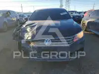 2017 Volkswagen Passat photo