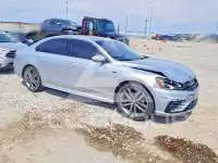 2017 Volkswagen Passat фото