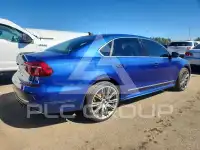 2017 Volkswagen Passat photo