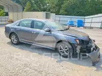 2017 Volkswagen Passat photo