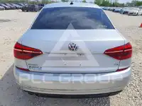 2017 Volkswagen Passat фото