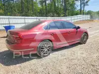 2017 Volkswagen Passat photo