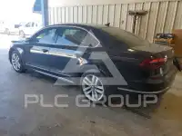 2017 Volkswagen Passat фото