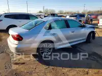 2017 Volkswagen Passat фото