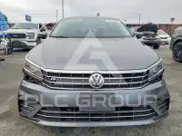 2017 Volkswagen Passat фото