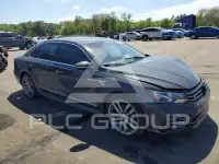 2017 Volkswagen Passat фото