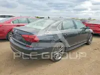 2017 Volkswagen Passat фото