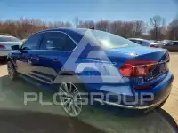 2017 Volkswagen Passat photo