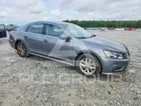 2017 Volkswagen Passat photo