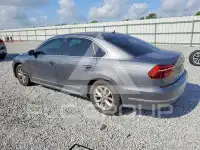 2017 Volkswagen Passat photo