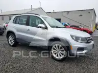 2017 Volkswagen Tiguan photo